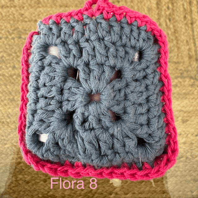 Flora 8