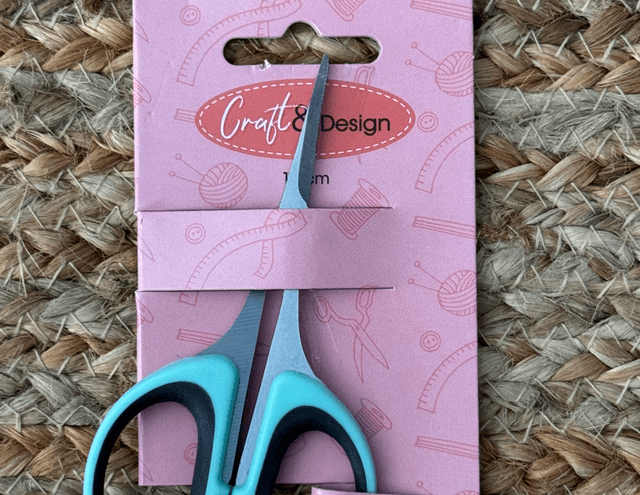 Petits ciseaux à couture 