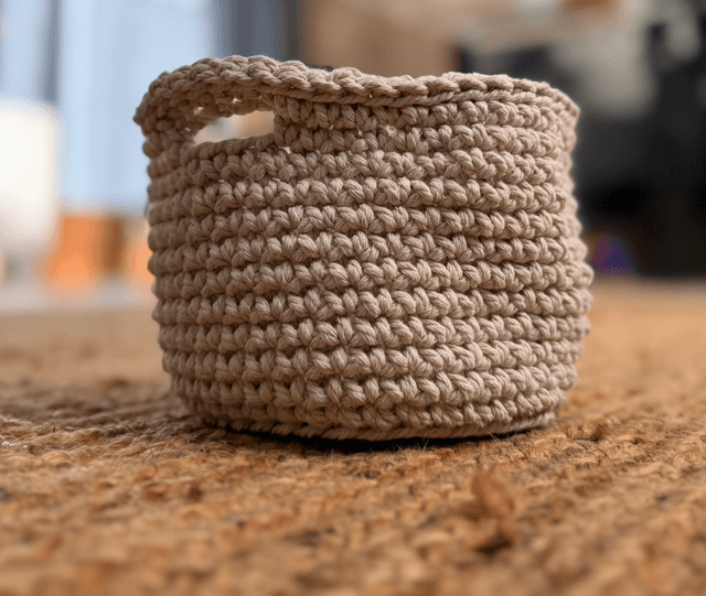 Petit panier en crochet 